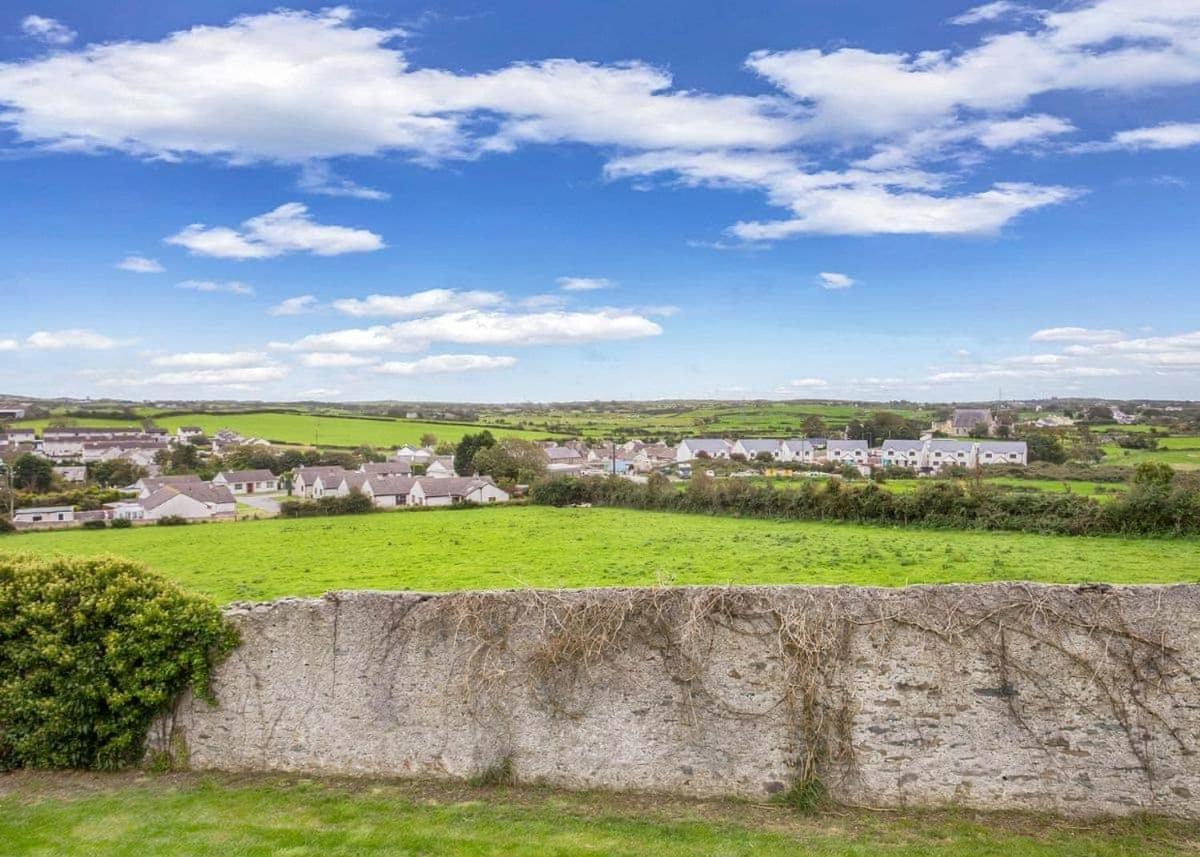 Bryn Mechell Hotel Llanfechell Exterior foto